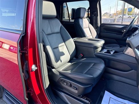 Used 2024 Chevrolet Tahoe RST w/ Luxury Package image 26