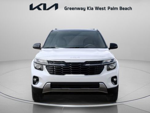 New 2026 Kia Seltos S FWD image 2