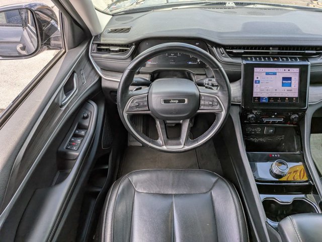 Used 2022 Jeep Grand Cherokee Limited w/ Trailer Tow Prep Group (B) RWD image 16