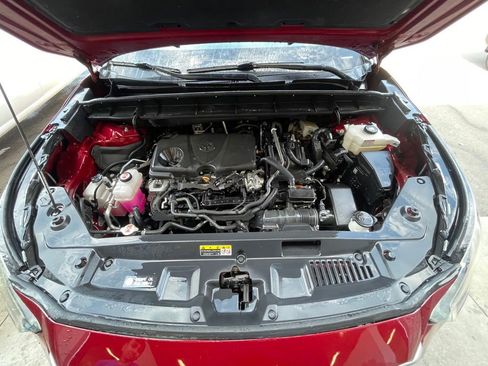 Used 2023 Toyota Highlander XLE FWD image 32