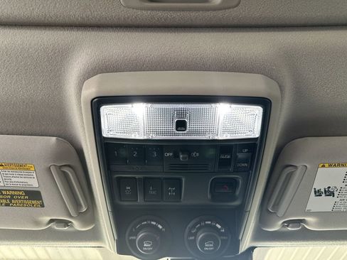 Used 2021 Toyota 4Runner TRD Off-Road Premium image 26