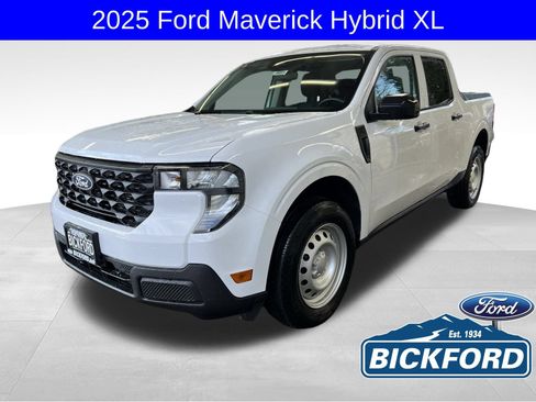 Used 2025 Ford Maverick XL w/ Equipment Group 101A AWD/4WD image 1