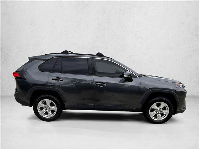 Used 2021 Toyota RAV4 XLE w/ Convenience Package FWD image 5