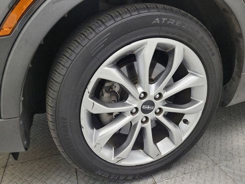 Used 2018 Lincoln MKC Select w/ Select Plus Package image 31