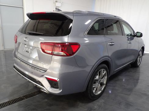 Used 2019 Kia Sorento SX w/ SX Touring Package FWD image 4