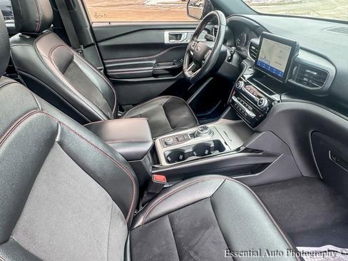 Used 2022 Ford Explorer ST-Line image 29