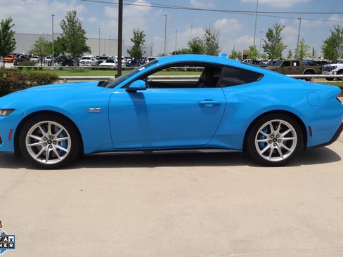 Certified 2024 Ford Mustang GT Premium RWD image 7