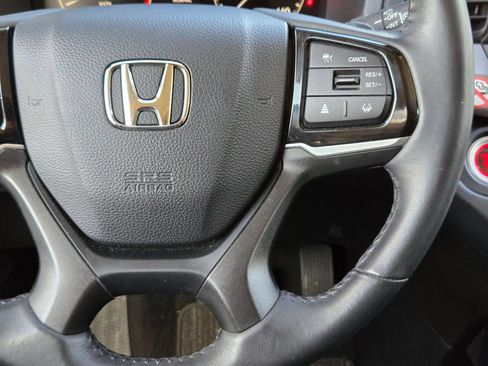 Certified 2025 Honda Odyssey EX-L image 21