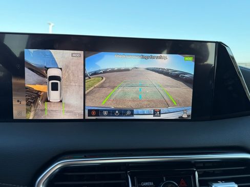 New 2026 Nissan Armada SL w/ Captain's Chari Seat Package image 12