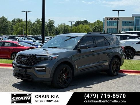 Used 2020 Ford Explorer ST w/ ST Street Pack AWD/4WD image 3