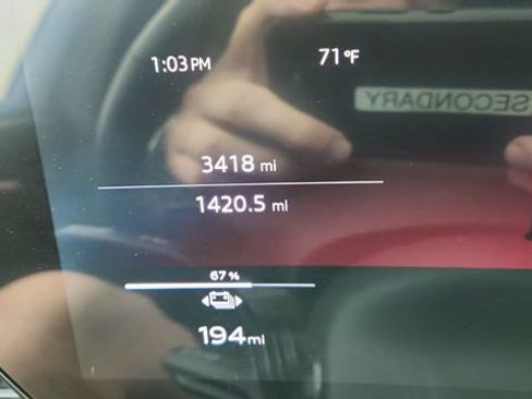 Used 2025 Audi A6 e-tron Premium w/ Convenience Package image 38