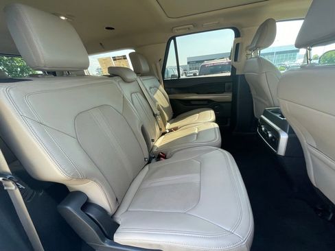 Used 2024 Ford Expedition Max Limited RWD image 25