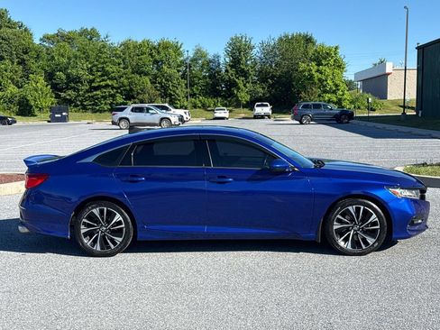Used 2019 Honda Accord Sport image 8