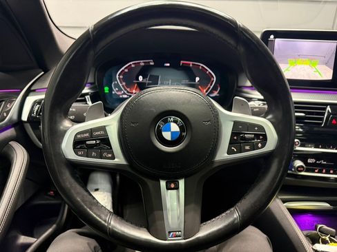 Used 2023 BMW 530i xDrive w/ M Sport Package AWD/4WD image 19