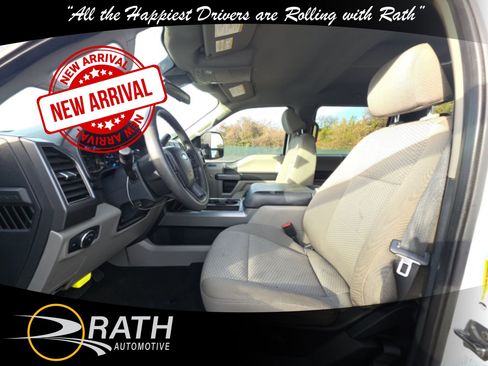 Used 2022 Ford F250 XLT w/ FX4 Off-Road Package image 12