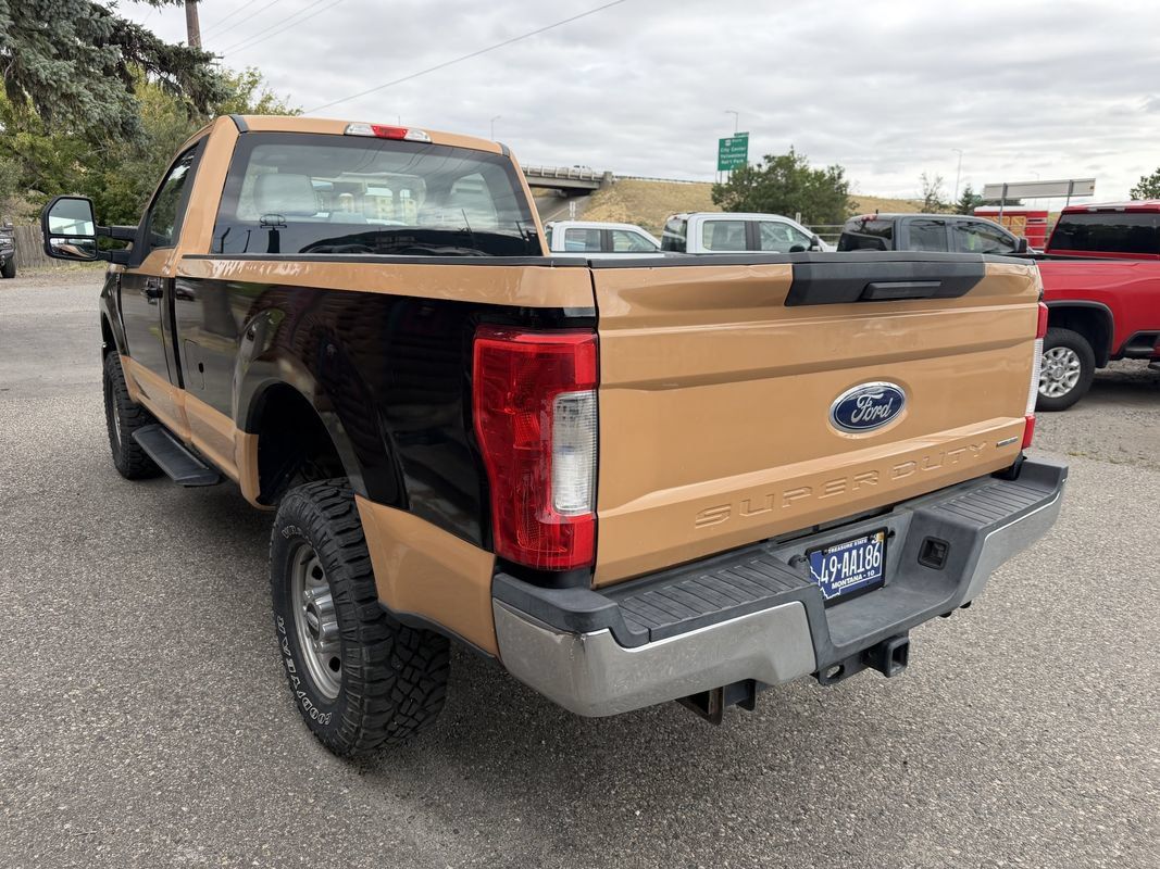 Used 2017 Ford F250 XL w/ Power Equipment Group AWD/4WD image 7