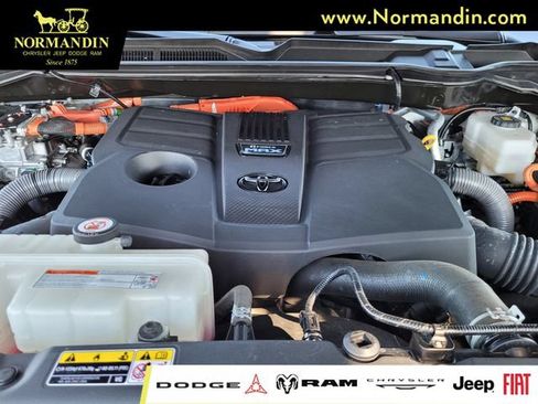 Used 2023 Toyota Tundra Limited AWD/4WD image 20