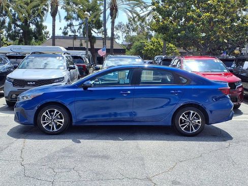 Certified 2023 Kia Forte LXS w/ LXS Technology Package FWD image 2