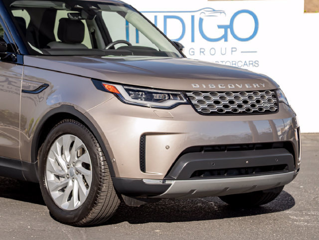 Used 2025 Land Rover Discovery S AWD/4WD image 5