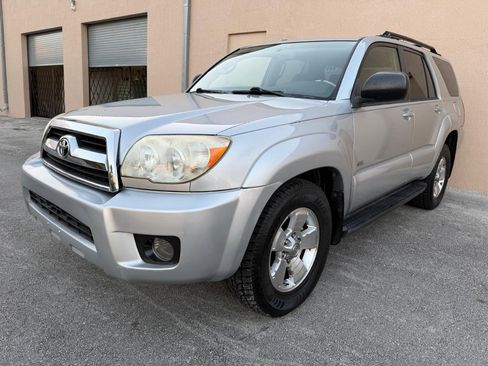 Used 2007 Toyota 4Runner SR5 image 5