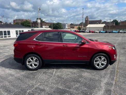 Used 2019 Chevrolet Equinox LT FWD image 4
