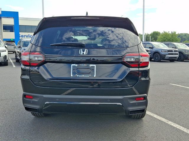 New 2026 Honda Pilot Black Edition image 5