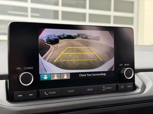 Used 2023 Honda Accord EX image 30