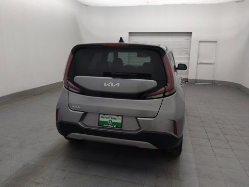 Used 2023 Kia Soul LX w/ Option Group 015 image 7