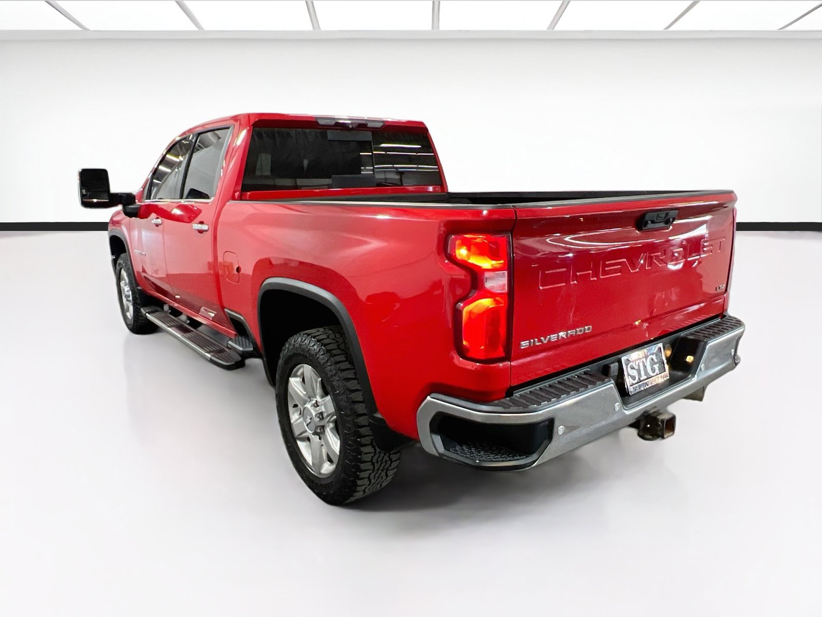 Used 2020 Chevrolet Silverado 2500 LTZ w/ LTZ Premium Package AWD/4WD image 6