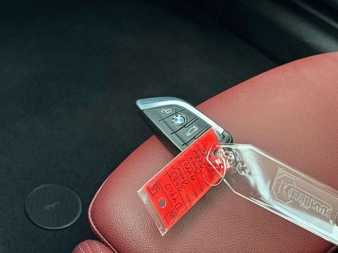 Used 2023 BMW 440i xDrive Convertible w/ Premium Package image 30