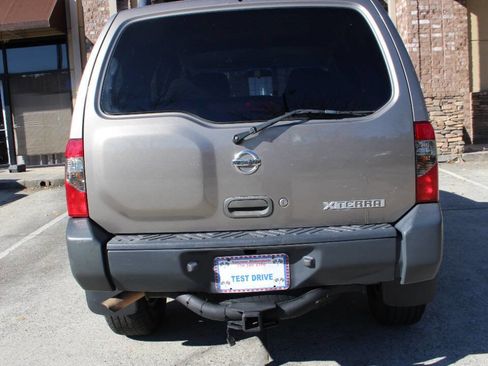 Used 2004 Nissan Xterra XE image 6