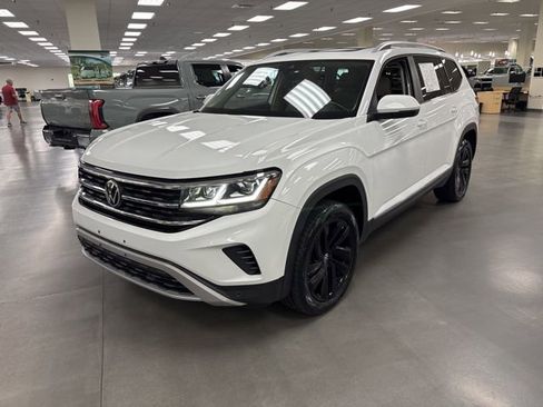 Used 2021 Volkswagen Atlas SEL AWD/4WD image 3
