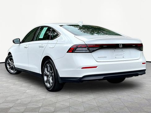 Used 2023 Honda Accord EX image 4