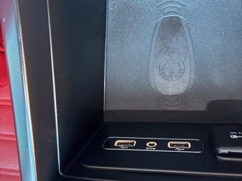 Used 2019 Alfa Romeo Giulia Ti Sport w/ Quick Order Package 22U Sport image 16