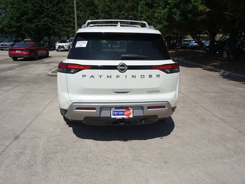 Used 2023 Nissan Pathfinder Platinum FWD image 22