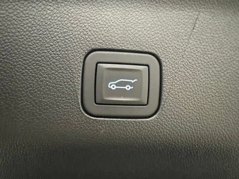 Used 2026 Chevrolet Tahoe RST w/ Comfort Package AWD/4WD image 43