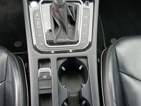 Used 2019 Volkswagen Arteon SEL image 18