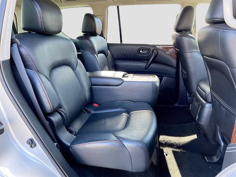 Used 2020 Nissan Armada SL w/ Premium Package image 26