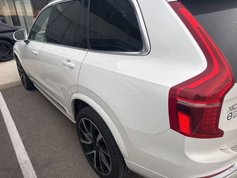 Used 2022 Volvo XC90 T8 Inscription Expression w/ Advanced Package image 5