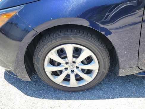 Used 2023 Toyota Corolla LE FWD image 10