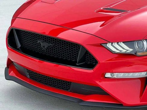Used 2019 Ford Mustang GT w/ Black Accent Package RWD image 32