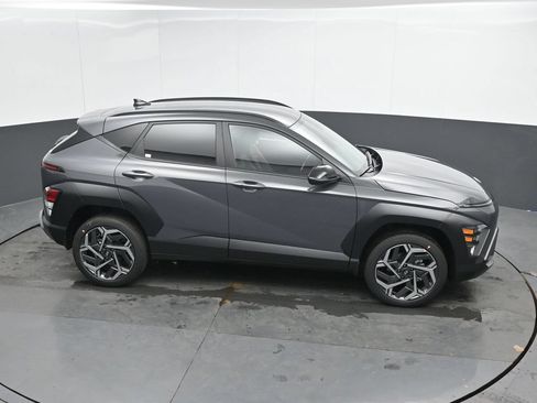 New 2026 Hyundai Kona SEL Premium AWD/4WD image 13