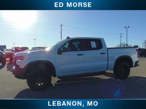 Used 2022 Chevrolet Silverado 1500 ZR2 w/ Technology Package image 2