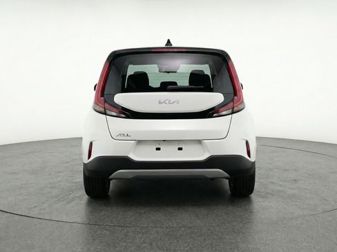 Used 2025 Kia Soul LX w/ LX Technology Package image 7