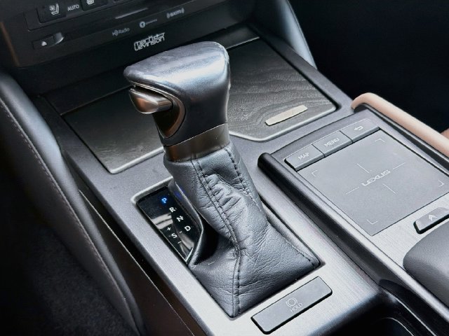 Used 2022 Lexus ES 350 Ultra Luxury w/ Accessory Package 2 FWD image 26