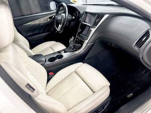 Used 2019 INFINITI Q50 Red Sport 400 w/ Sensory Package image 38