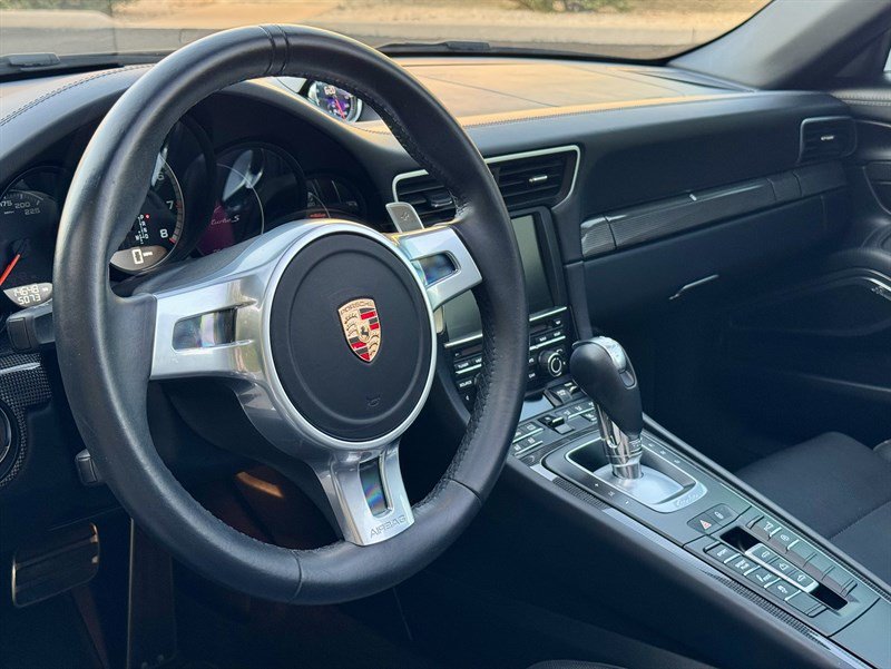 Used 2015 Porsche 911 Turbo S w/ High-end Infotainment Package AWD/4WD image 48