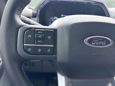 Used 2023 Ford F150 Lightning XLT AWD/4WD image 14