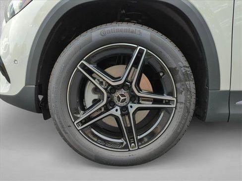 New 2026 Mercedes-Benz GLA 250 image 10