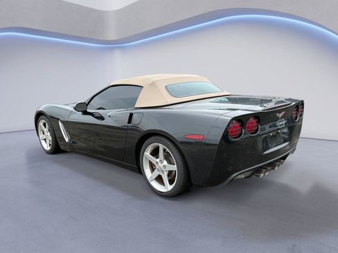 Used 2005 Chevrolet Corvette Convertible w/ Preferred Equipment Group RWD image 3